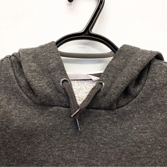 Urban Planet • Hoodie - Picture 3 of 6